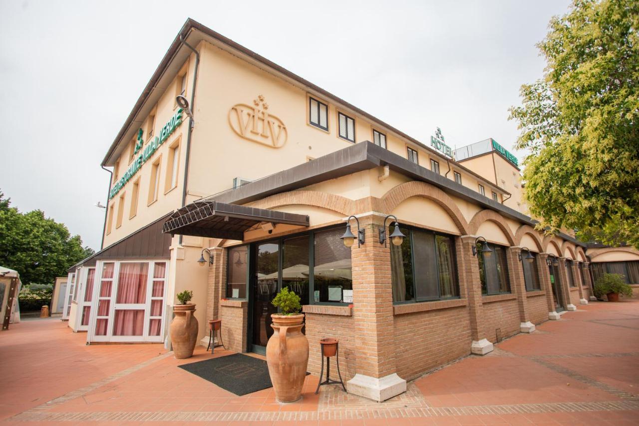 Hotel Villa Verde リヴォトルト エクステリア 写真