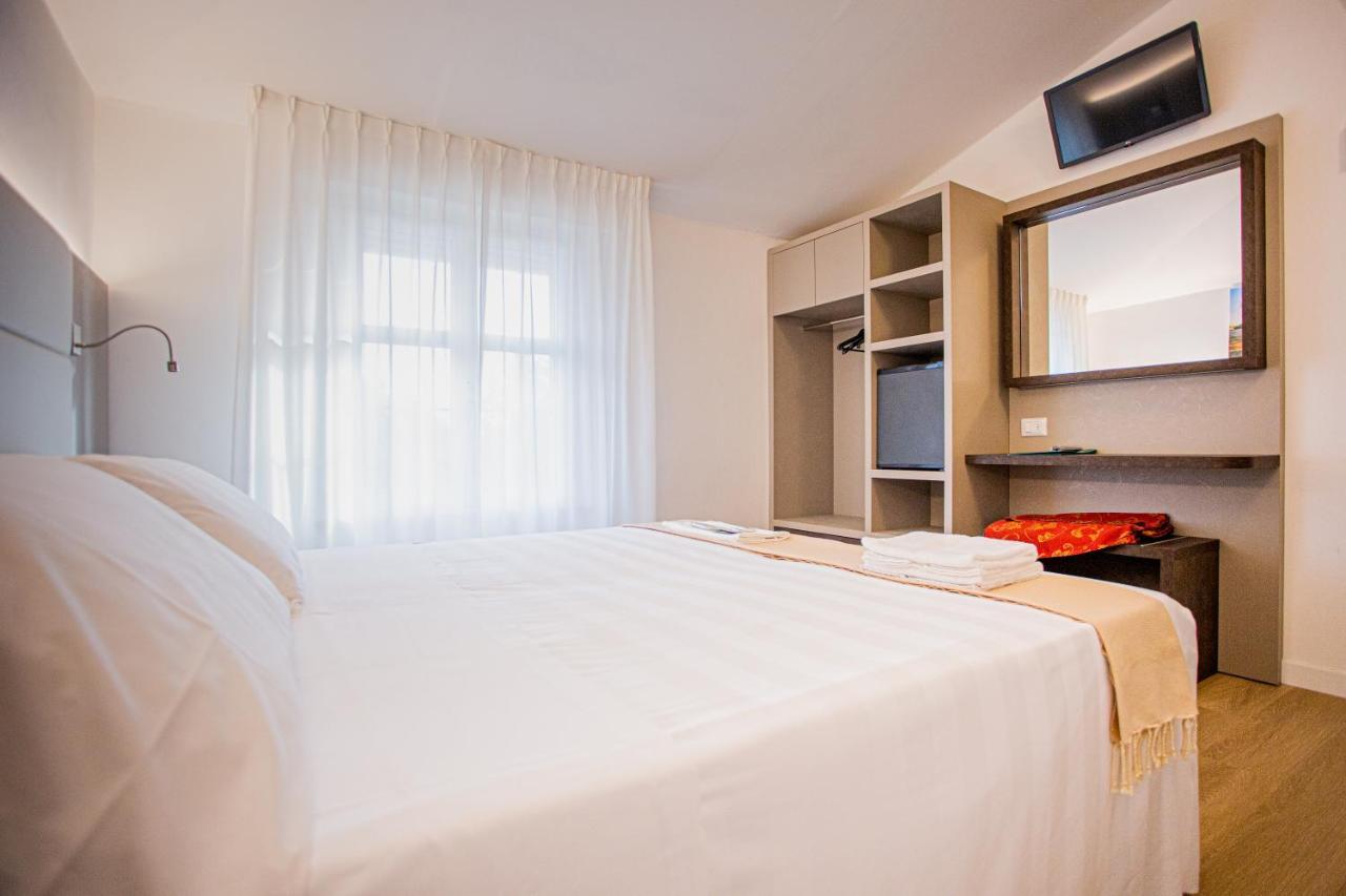 Hotel Villa Verde リヴォトルト エクステリア 写真