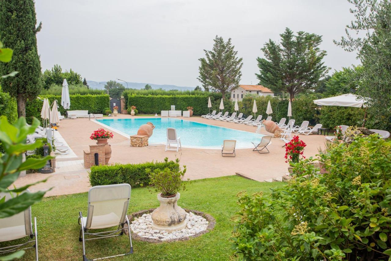 Hotel Villa Verde リヴォトルト エクステリア 写真